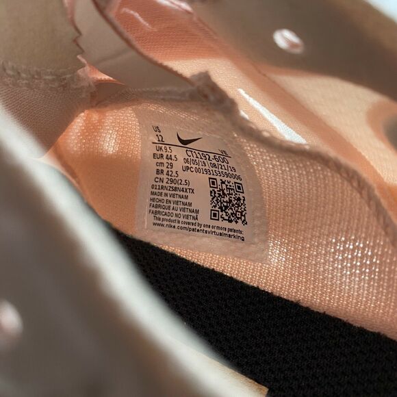 Nike Zoom Gravity Running Shoes Women Size 12/ Men 10.5 CT1192 600 Echo Pink - Picture 9 of 10